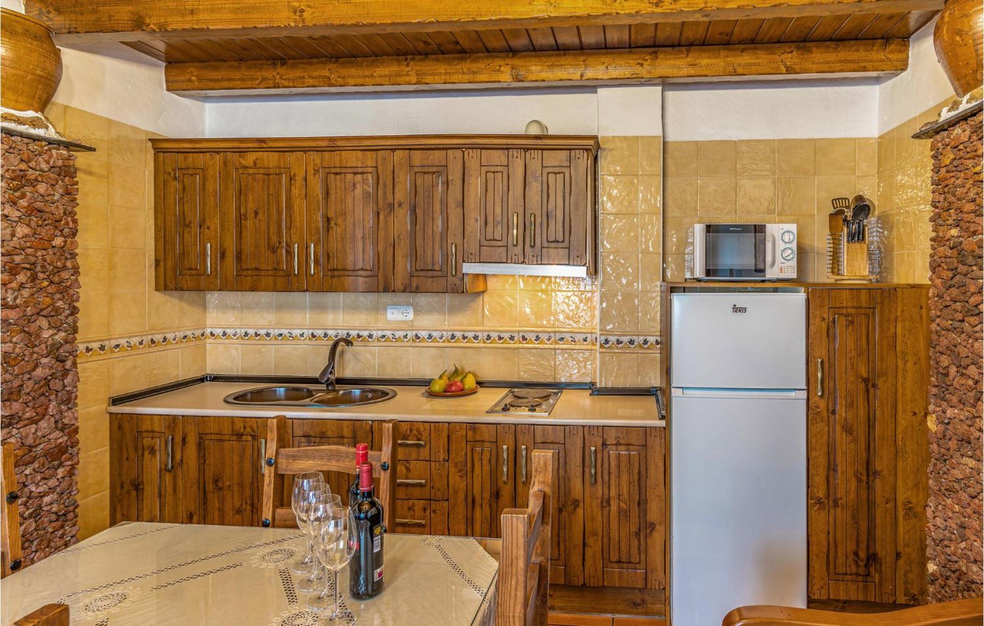 1 Bedroom Lovely Home In Mecina Bombarón Extérieur photo